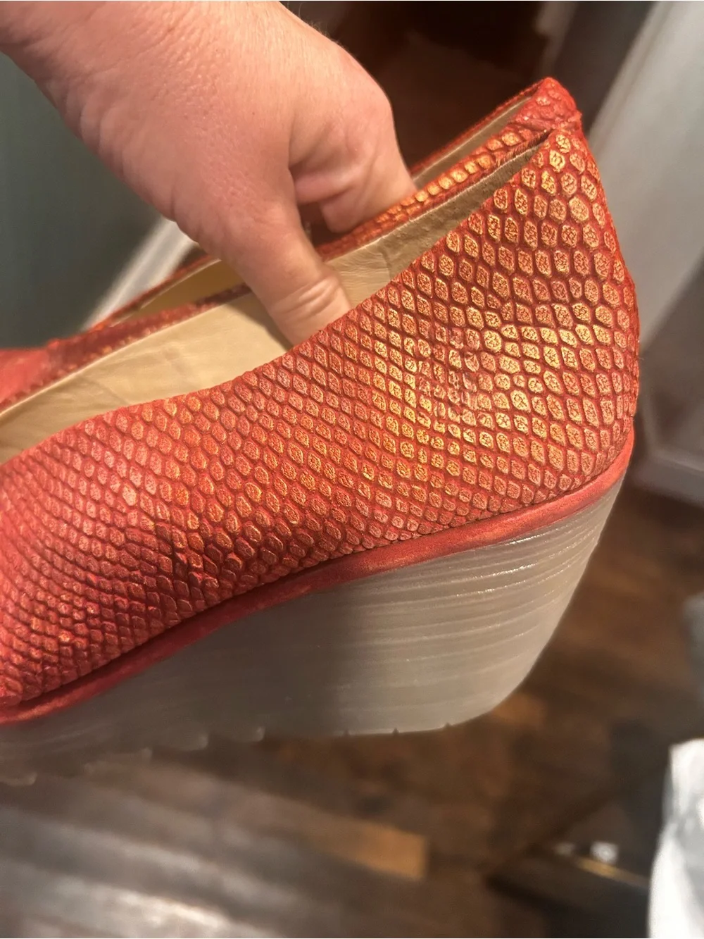 Fly London yaz metallic burnt orange 9.5/41